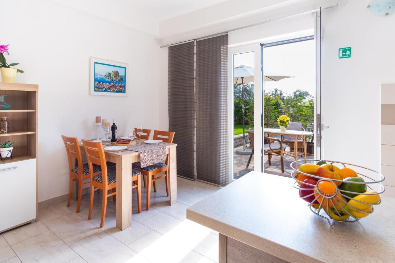 Apartmani Jolly Porec: Blizu Centra I Mora Zewnętrze zdjęcie